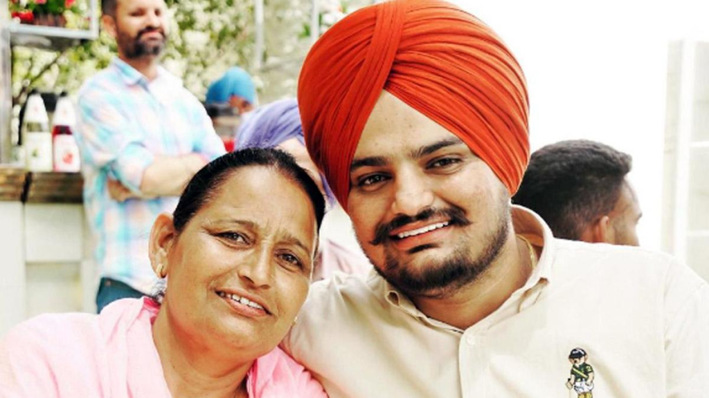 Sidhu Moosewala Mom Pregnant Charan Kaur, Will Welcome A Baby Soon ?