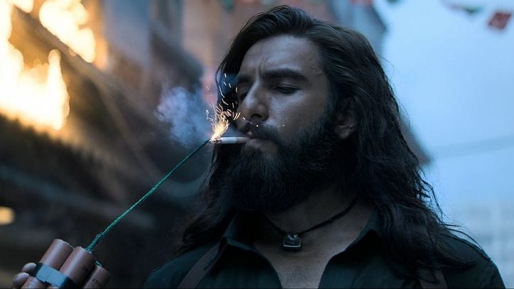 Ranveer Singh’s ‘Dhurandhar’ Shoot Hit by Health Scare, 100+ Crew Hospitalized in Leh